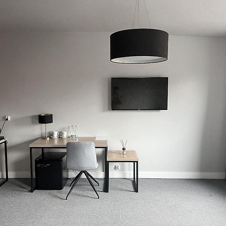 Aparthotel Kamienica Nr 6 Aleksandrów Łódzki Esterno foto
