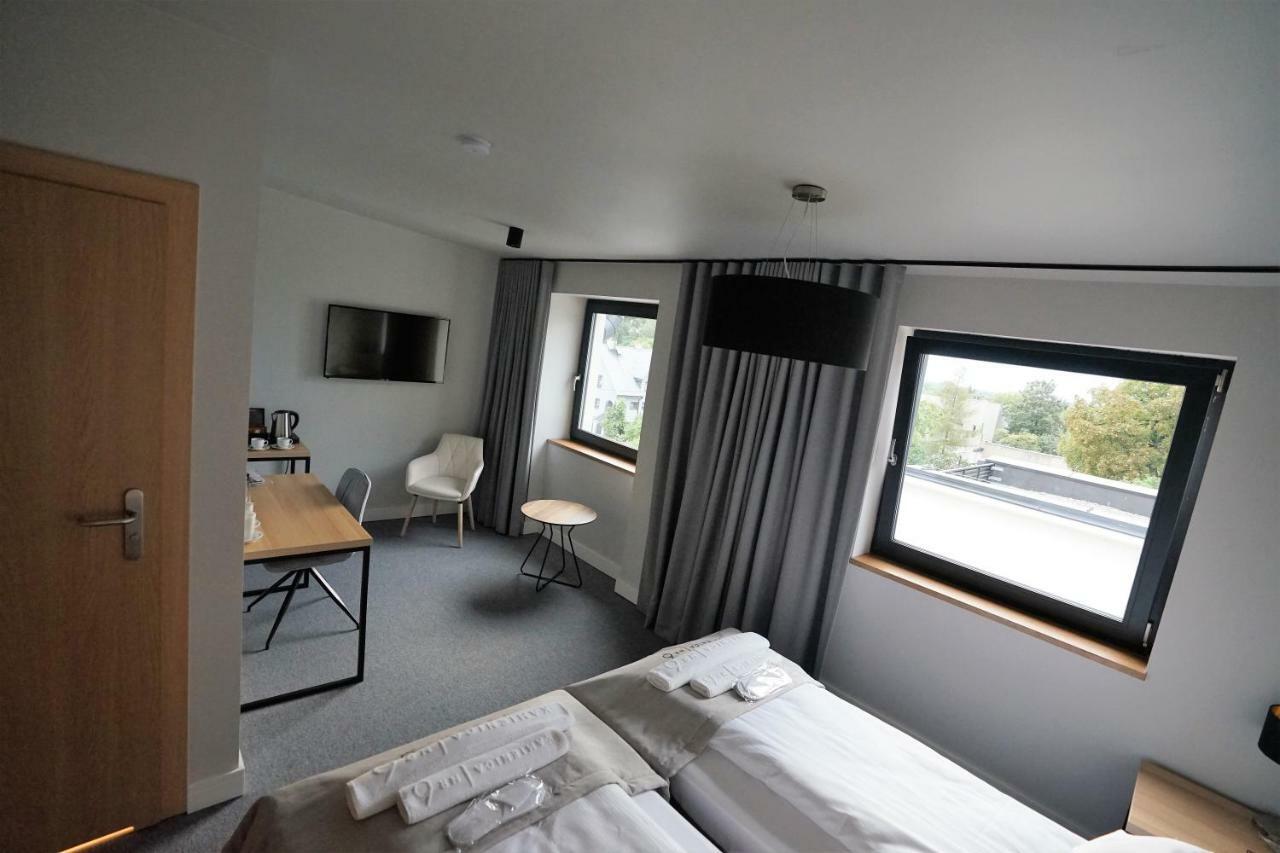 Aparthotel Kamienica Nr 6 Aleksandrów Łódzki Esterno foto