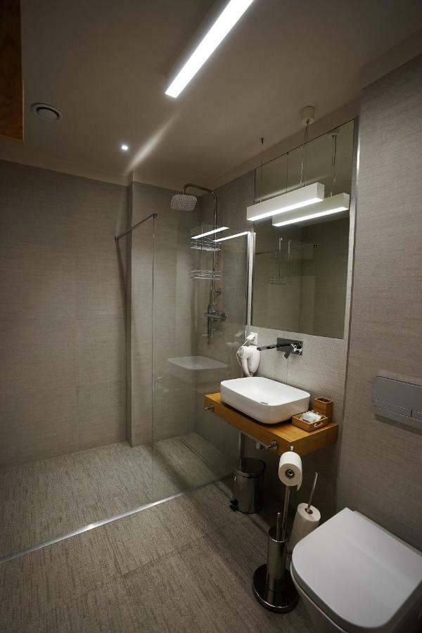 Aparthotel Kamienica Nr 6 Aleksandrów Łódzki Esterno foto